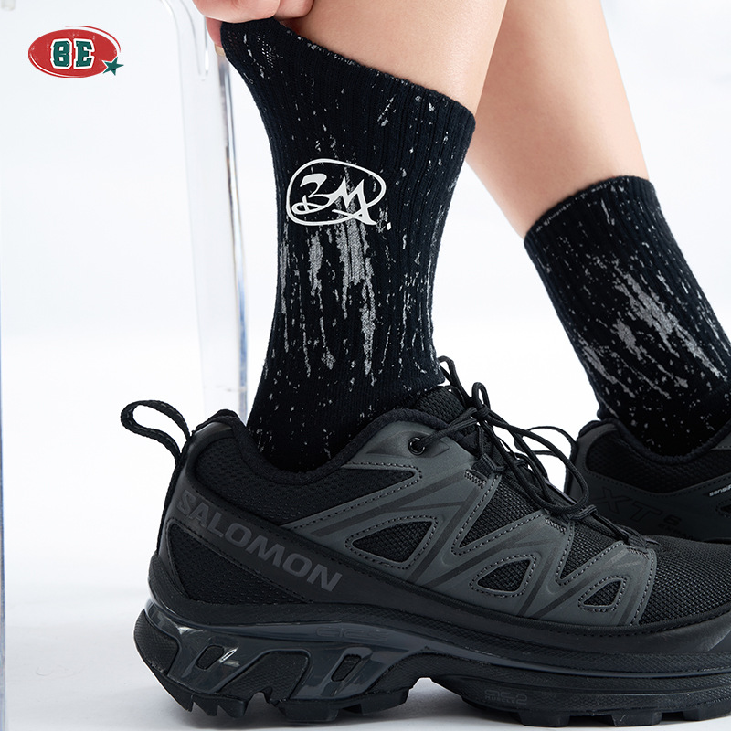 BE | 2025 verano marca de moda americana estilo neutro salpicaduras de tinta letras calcetines de tubo personalizados para hombres y mujeres calcetines del mismo estilo image 4