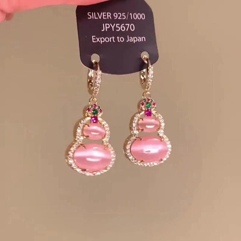 Pendant, fashionable red earrings, cat's eye, city style, high-quality style, light luxury style