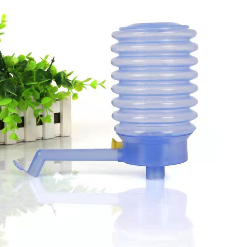 メーカーは公共の維圧水器のバケツに水を入れるポンプを押す手動吸水器を直接供給しています。|undefined