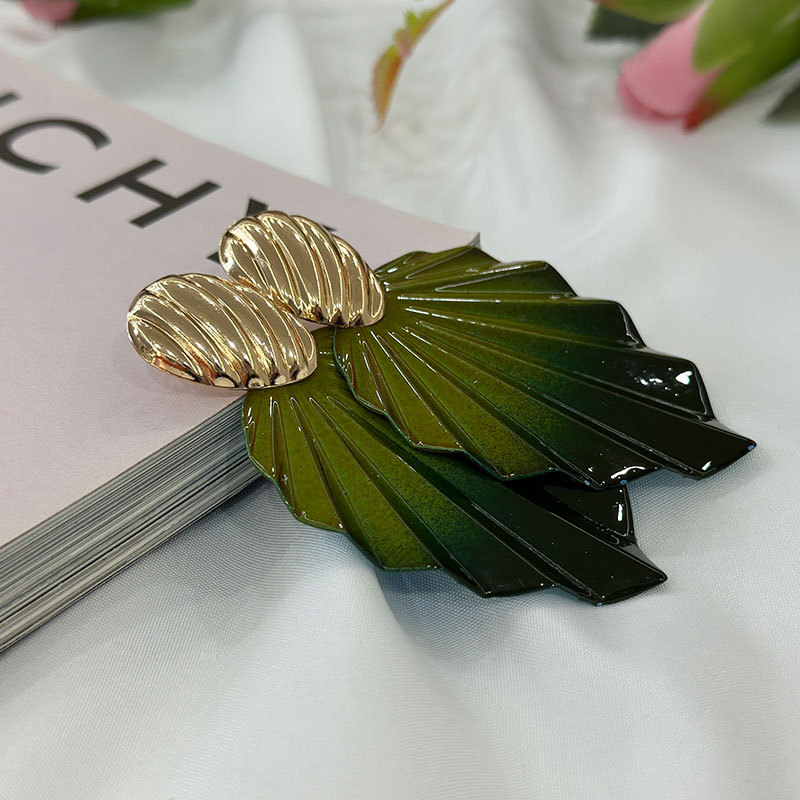 1 Pair Fashion Leaf Alloy Plating Women's Earrings display picture 1