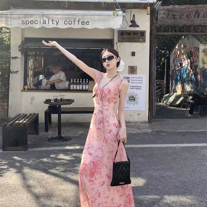 French Tea Break Pink Floral Suspender Dress Women's Summer Waist Skirt Elegant Seaside Vacation A-Line Long Skirt