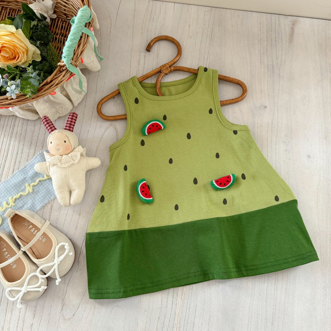 Vestido de bebé de siete niñas de limón salado verano nuevo estilo 25 verde fresco chaleco de sandía falda costura vestido de princesa tridimensional
