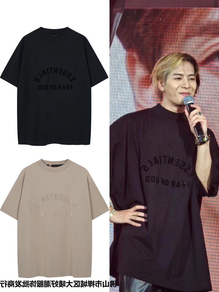 FOG ESSENTIALS 왕지아와 같은 스타일의 스몰 터틀넥 와이드 스타일 견고한 남성 루즈 반팔 커플 캐주얼 티셔츠