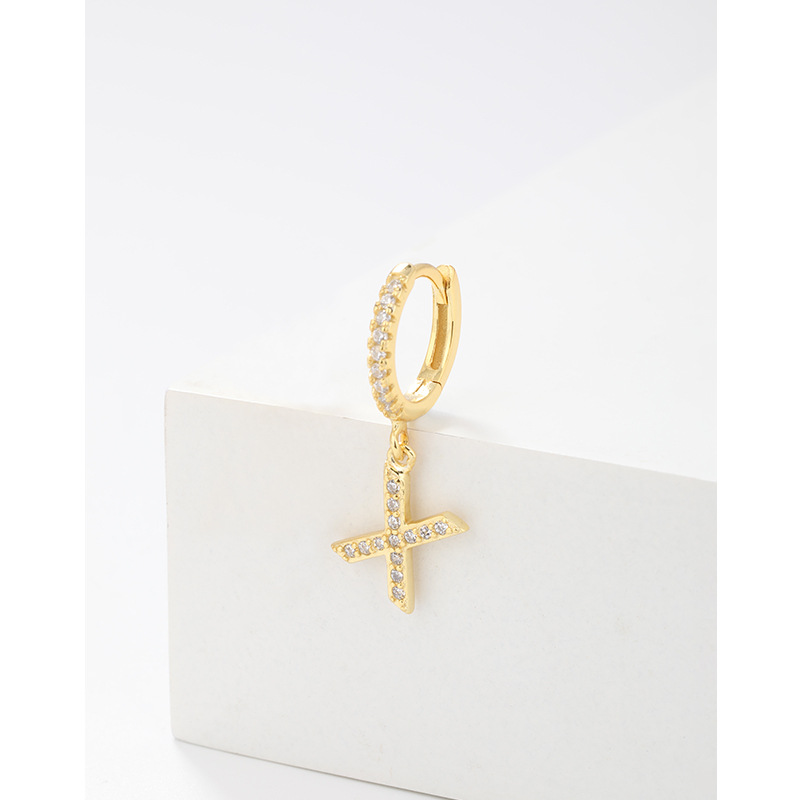 Amazon transfronterizo 925 plata esterlina 26 letras pendientes de estilo europeo y americano pendientes de orejas de orejas de orejas