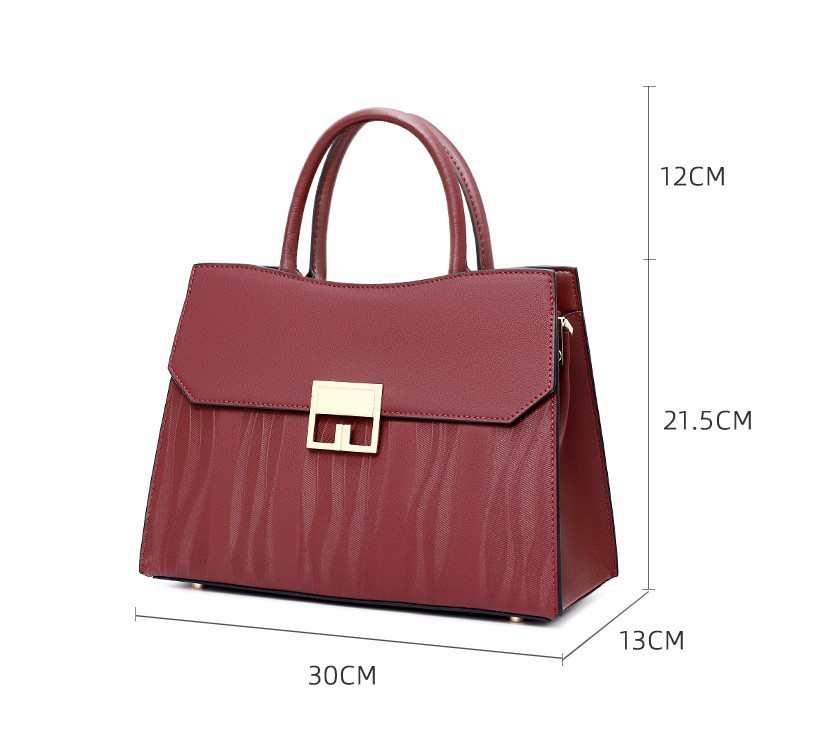 Elegant Women's Commuter Handbag Large Capacity For Weddings_voghion.com