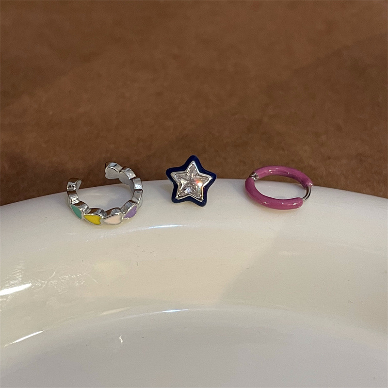 1 Paire Style Simple Commuer Star Ours Forme De Cœur Émail Incruster Le Cuivre Strass Des Boucles D'oreilles display picture 2