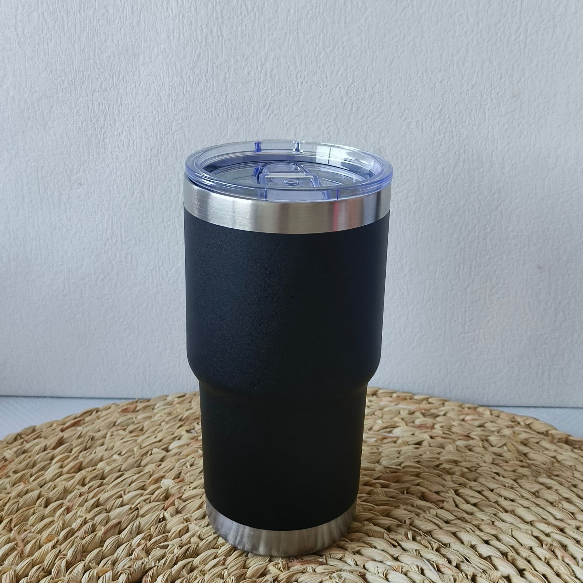 20oz tazas de automóviles de inyección 304 acero inoxidable doble aislamiento térmico para automóviles tazas de hielo tazas de cerveza botellas de aislamiento térmico
