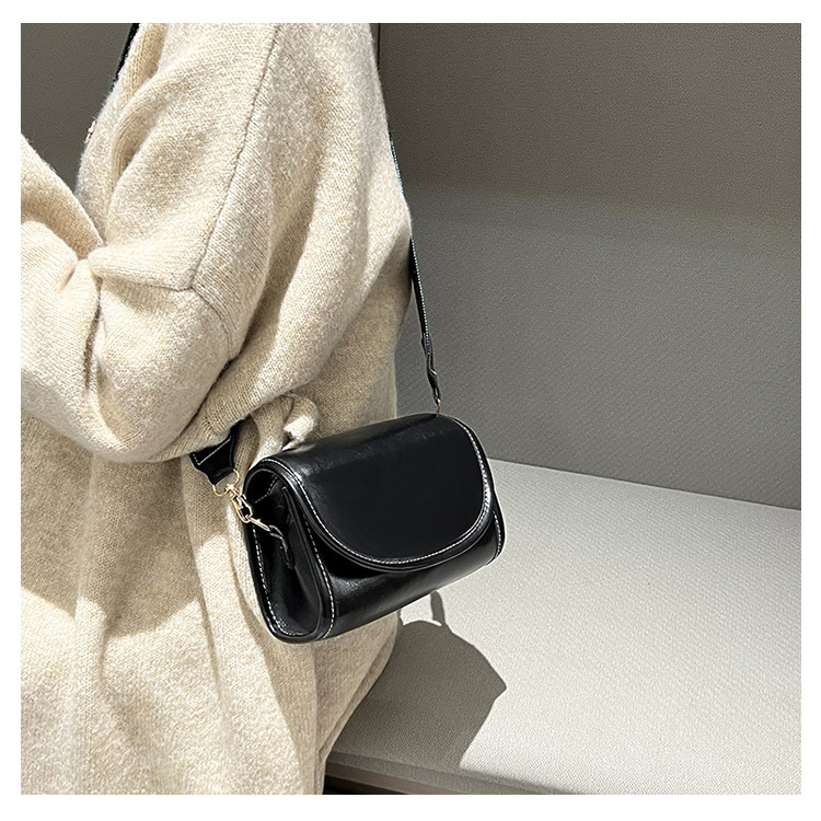 Sleek Shoulder Bag