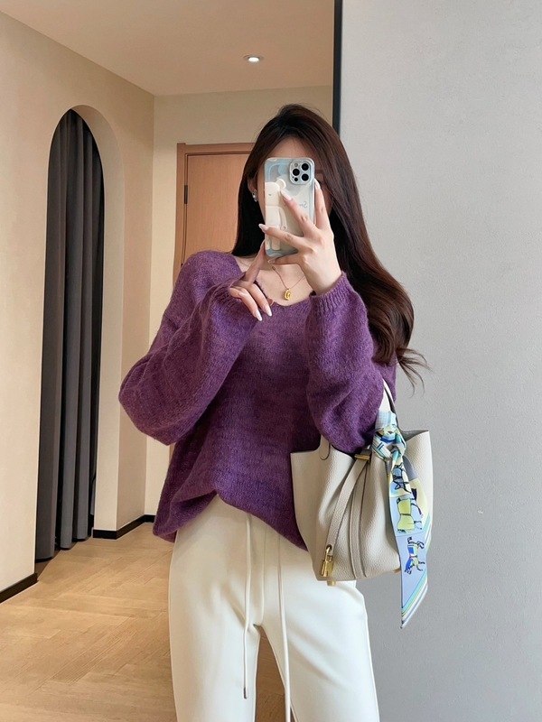 慵懒松弛感马海毛纱线柔光显白落肩袖V领宽松毛衣女2025秋K0851M|undefined
