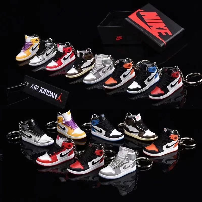 Foreign trade AJ shoe model key chain Jordan bag pendant mini basketball shoes jewelry ornaments creative personality gift men