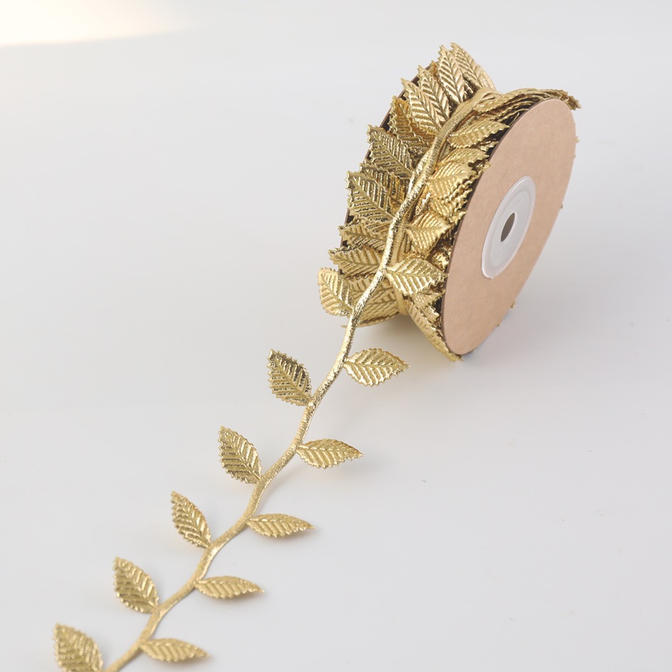 Nuevo estilo transfronterizo imitación cuero dorado plata hoja cinta flor caja de regalo hoja encaje embalaje cinturón decorativo