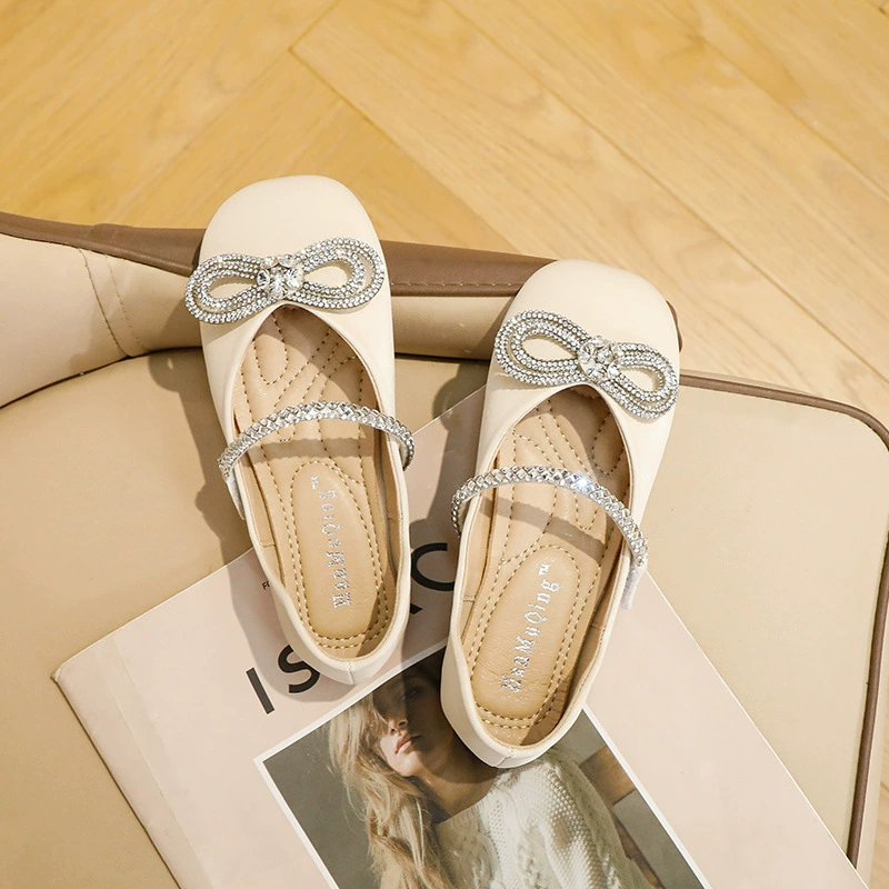 Весенние новые кожаные танцевальные туфли из микрофибры на липучке со стразами для девочек, однотонные корейские модные туфли принцессы