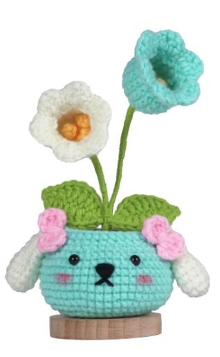 Wood chip potted plant-(lily of the valley)