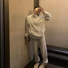 Metwo����që�q˯�±�ůŮʿ�Ӻ�Ҿӷ����b���m�q280�˿羳��a