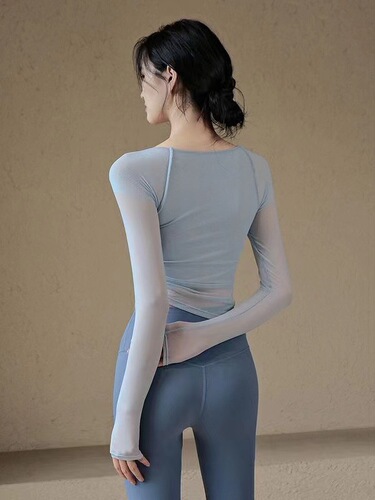 Yoga women's autumn and winter mesh two-piece sport top with breast pad, long sleeve outerwear for running training fitness clothing