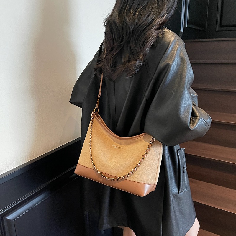Bolsa de cadena transfronteriza retro esmerizado bolso de braza para mujeres otoño y invierno 2025 nuevo estilo versátil bolso de hombro de viaje