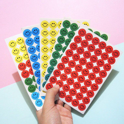 Color Smiley Sticker Paper Round Expression Label Teacher Award Kindergarten Cartoon Cute Sticker