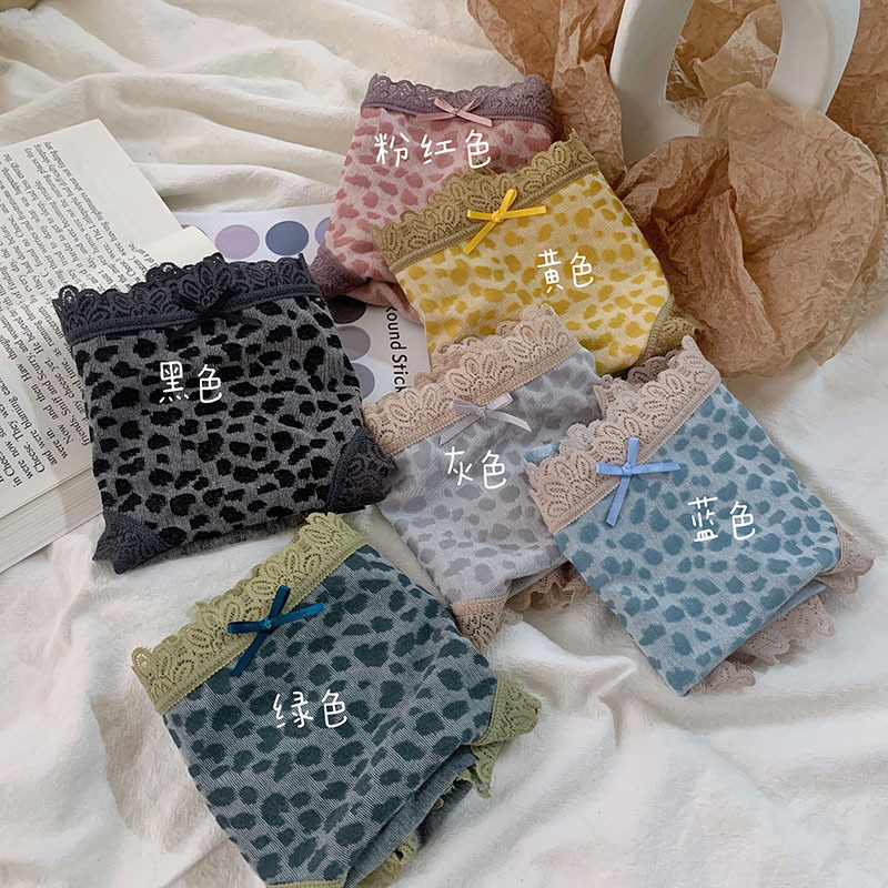 Lace-Trimmed Sexy Leopard-Print Butterfly Large Size Mid-Waist Hip Knot Comfortable Breathable Cotton Pure Cotton Bottom Profile Briefs for Women