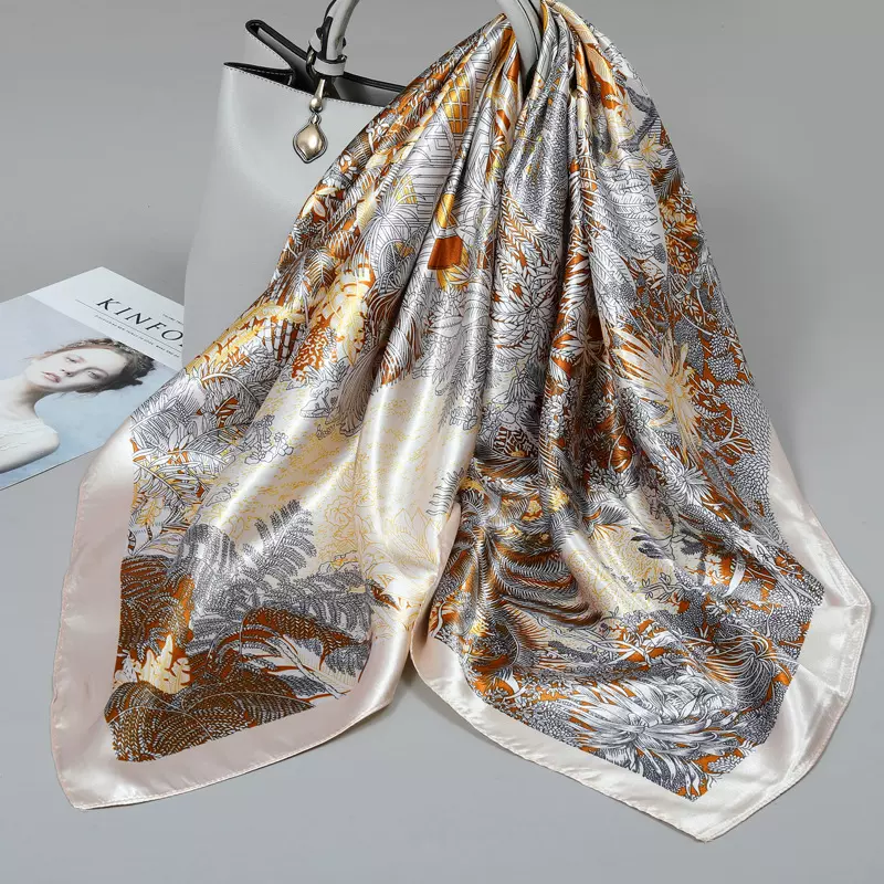 丝巾女2025新款春秋薄款仿真丝大方巾妈妈围巾女90x90披肩两用冬