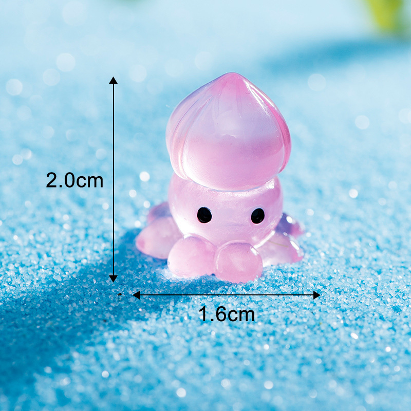 Squid-luminous version / Organisms in the ocean