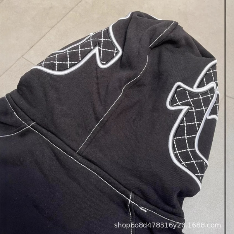 新商品の全刺繍アメリカのレトロな青春の潮流は外にファッションのファスナーを着て帽子の衛衣のスーツまでやせている国の潮を現します。|undefined