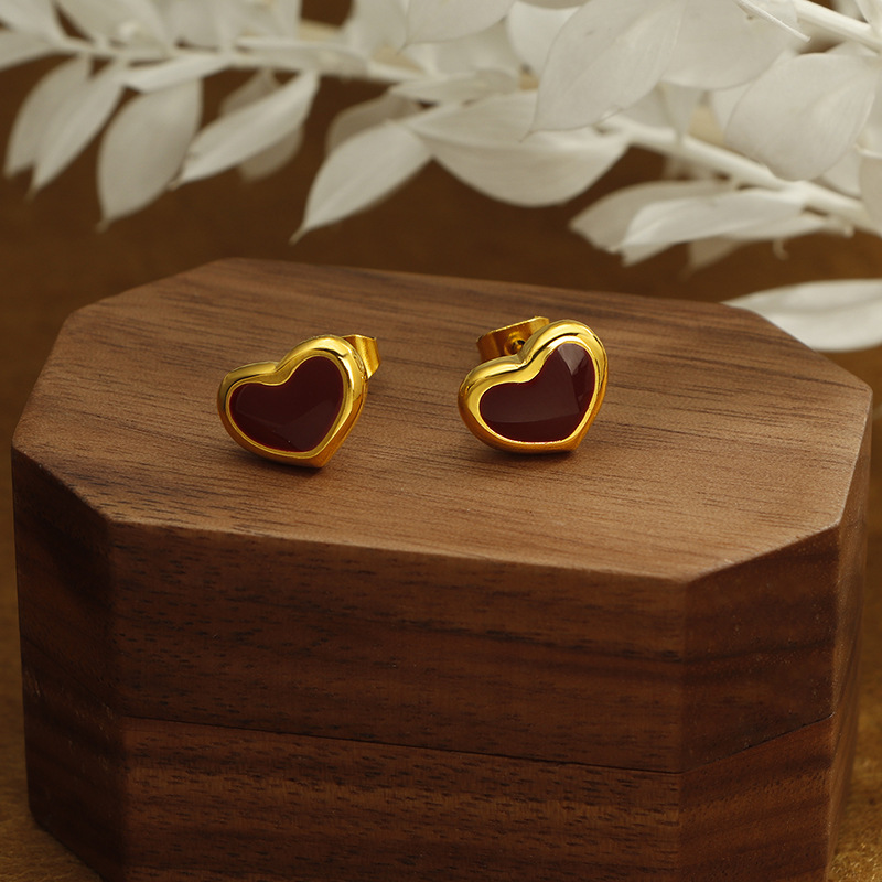 1 Par Casual Estilo Simple Forma De Corazón Esmalte Acero Titanio Pendientes display picture 3