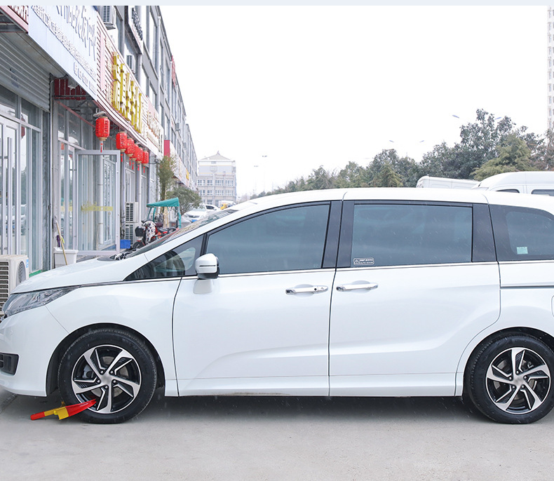 Car tire lock thickened lock wheel lock universal car lock anti-theft lock property lock horn clip lock
