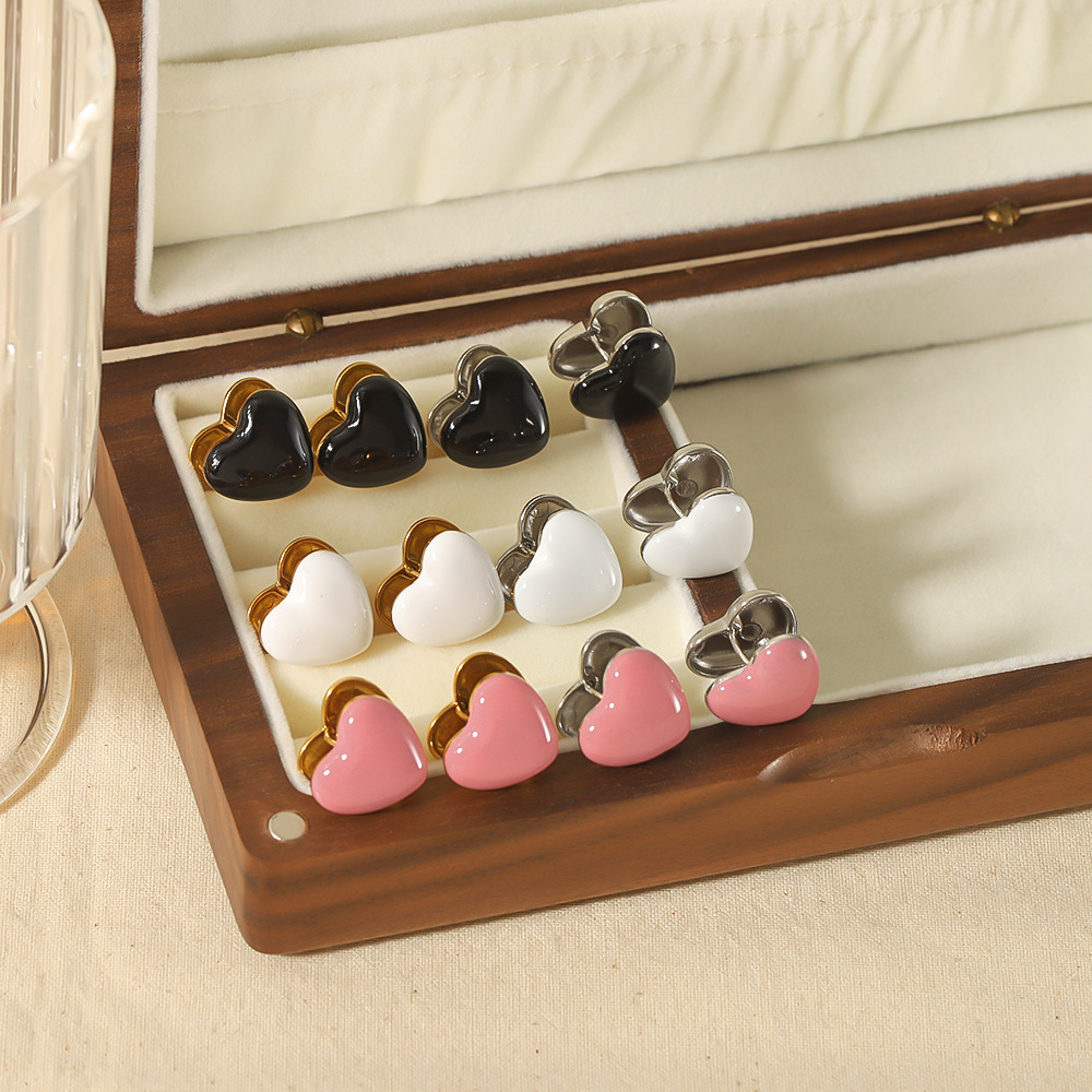 Ins Europa y América de moda goteo de aceite pendientes de acero de titanio no se desvanecen Retro amor diamantes zircón pendientes de acero inoxidable