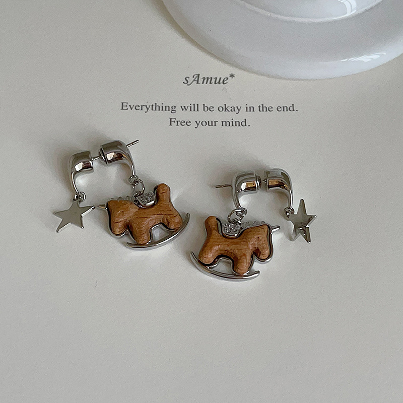 Oro verdadero eléctrico galvanis colgante de piedra pony pendientes collar ligero lujo nicho universal conjunto temperamento alta sensación de joyería mujer