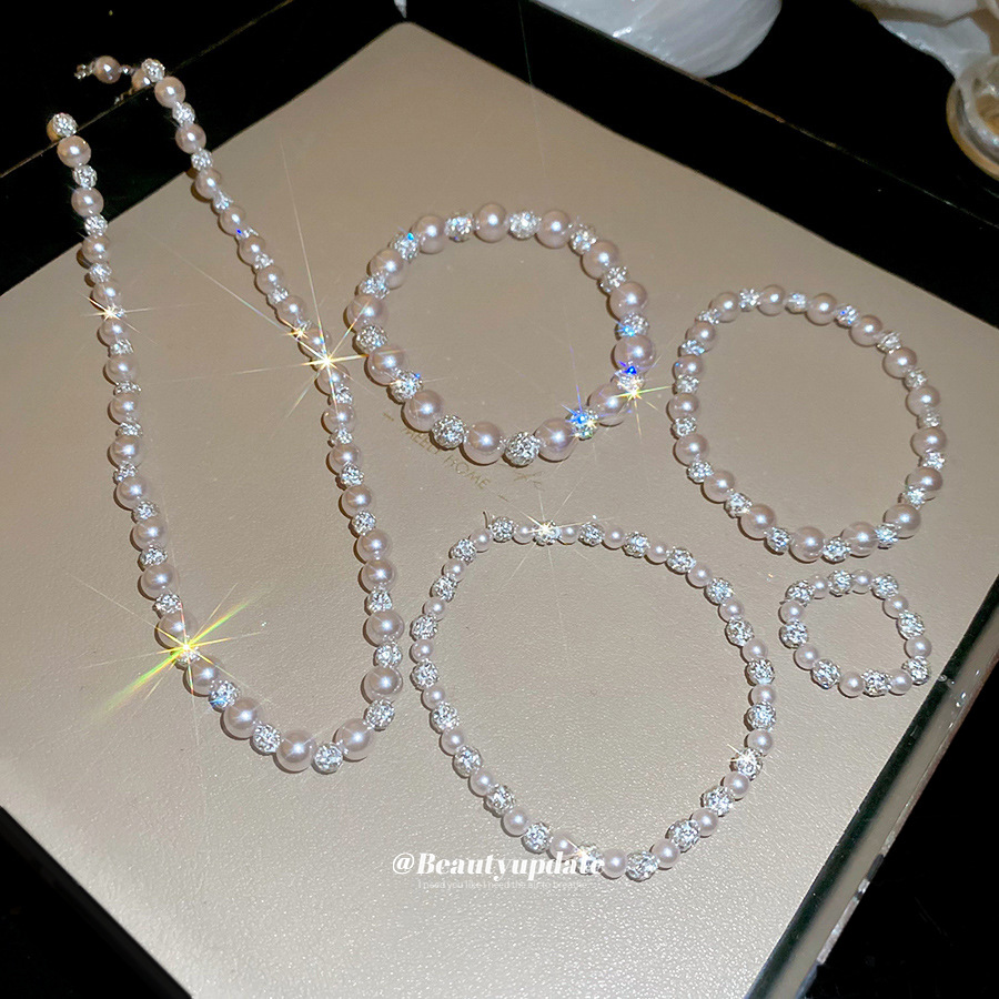 Diamond-Encrusted Manta Rose Pearl Beaded Necklace Set French Niche Light Luxury Clavicle Chain High-End New Necklace