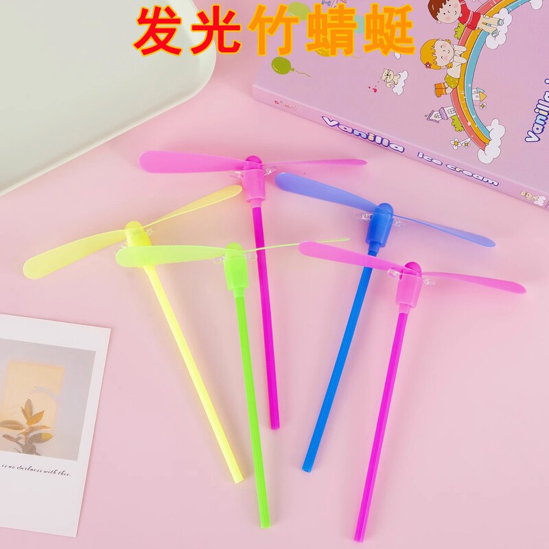 Bamboo Dragonfly Hand-Rolled Flying Fairy Glowing Nostalgic Outdoor Kindergarten Primary School Gift Prize Kidsren's Educational Toys
