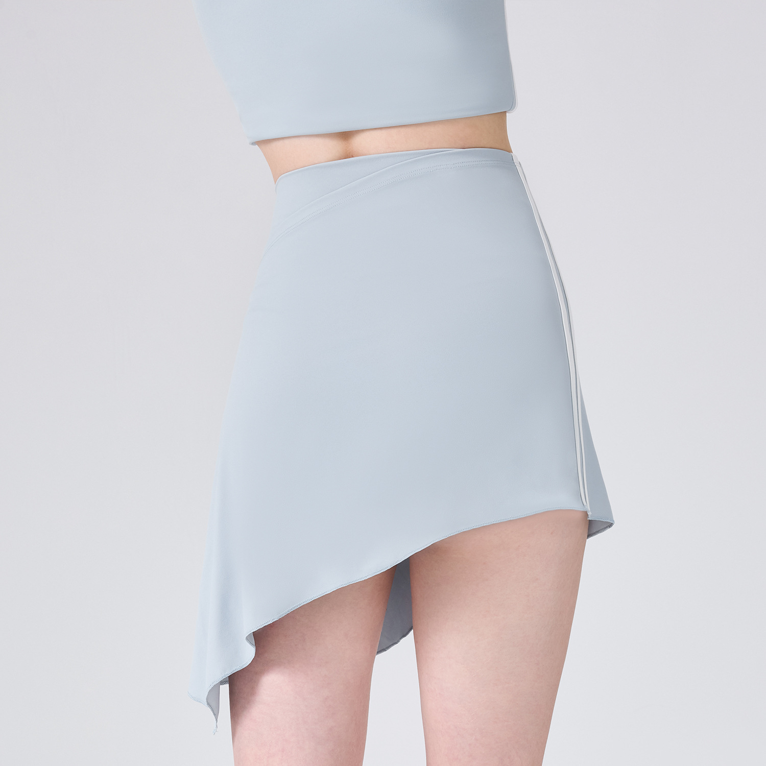 Pantalones calientes deportivos de dos piezas de entrenamiento físico para correr falda corta de cintura alta de verano piel transpirable impermeable al revestimiento
