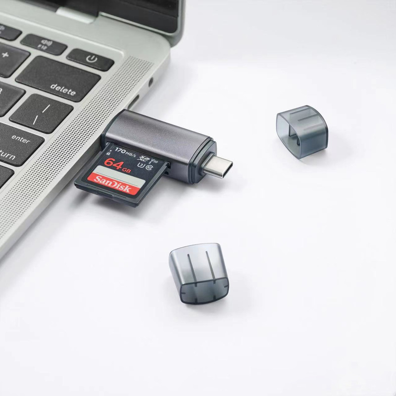 プライベートモードの携帯電話のotgカードリーダーはtypeを適用してuディスクのアルミニウムの殻のデスクトップのusbカードを転送してコンピュータを変換します。|undefined