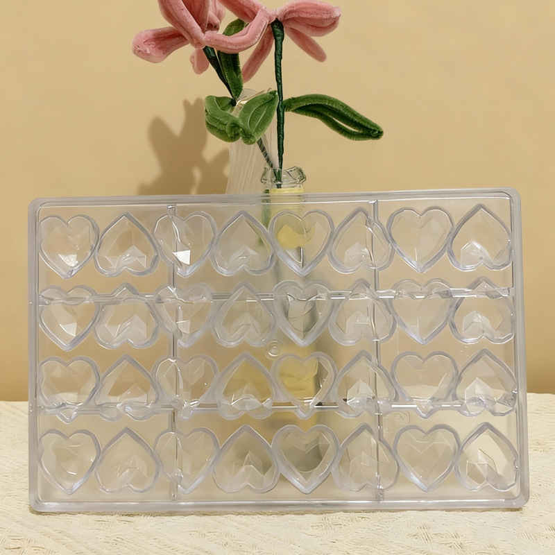 PC Hard Plastic Love Chocolate Mold Series Juego de moldes 3D Jelly Candy Herramientas para hornear al por mayor