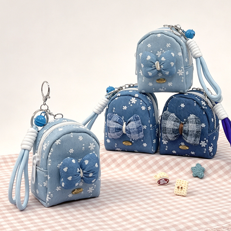 Denim Coin Purse Mini Bag Cute and Exquisite with a High-End Feel, Earphone and Lipstick Storage Pouch, Student Keychain Accessory Denim Coin Purse Mini Bag Cute and Exquisite with a High-End Feel, Earphone and Lipstick Storage Pouch, Student Keychain Accessory