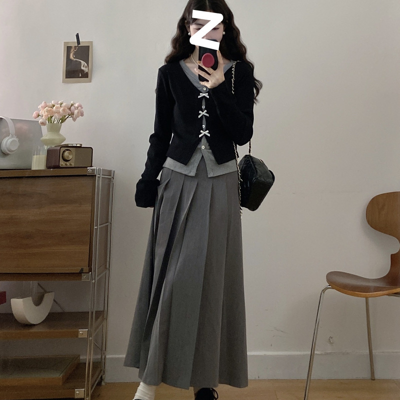 Fake Two-Piece Short Bow-Knot Korean-Style Slim-Fit Long-Sleeve Knit Top and Pleated Long Skirt Women's Spring Fashion Set
