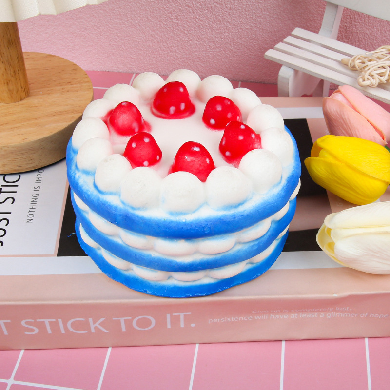 블루베리 딸기 케이크