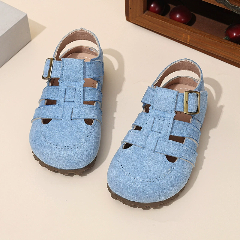 Детские сандалии 2025 Лето Новые для девочек Ажурные ретро стиль Летние Баотоу Мягкая подошва Обувь для девочек Малышей