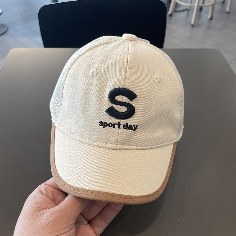 Sombreros infantiles coreanos primavera y otoño sombrero de béisbol para niños y niñas protección solar al aire libre sombrero de verano para bebés