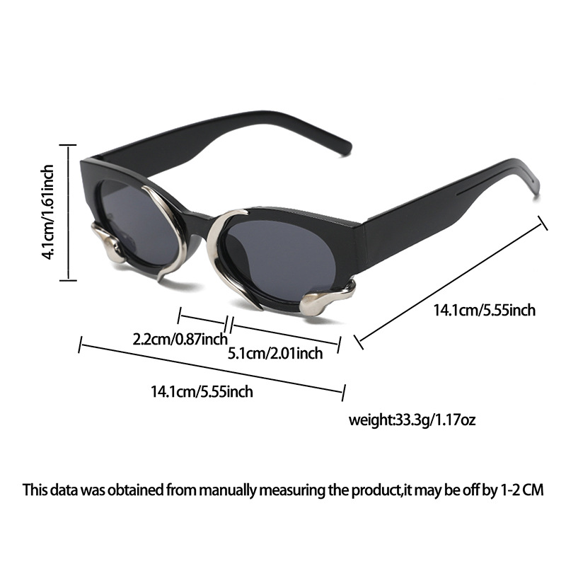 Ropa De Calle Color Sólido PC Protección UV400 Marco Ovalado Fotograma Completo Gafas De Sol Mujer display picture 1