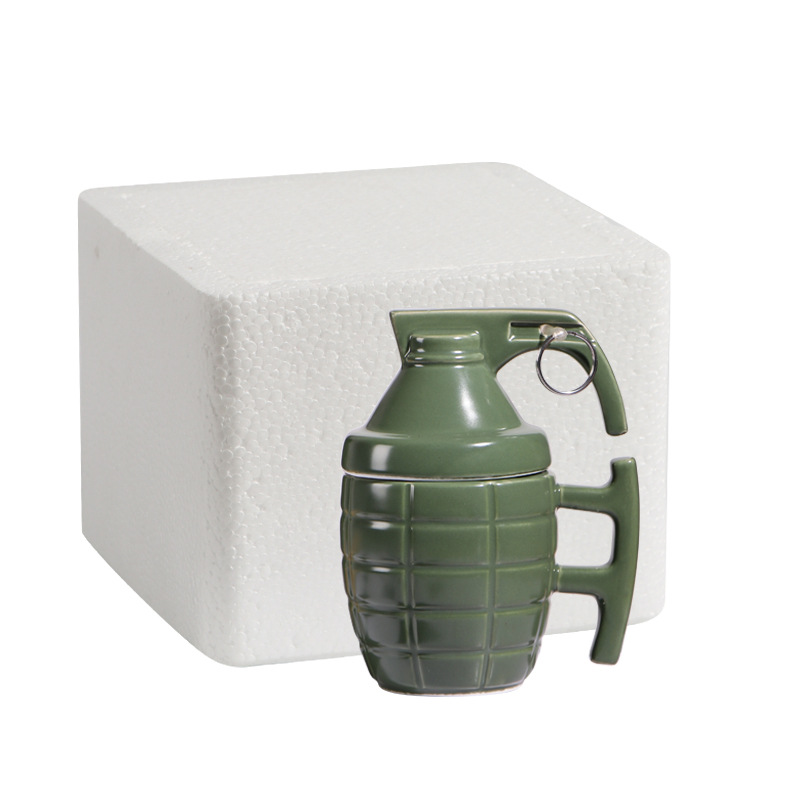 Fábrica al por mayor personalizado creativo Granada taza Internet celebridad divertida taza de café Taza de cerámica en forma especial con tapa modelado taza