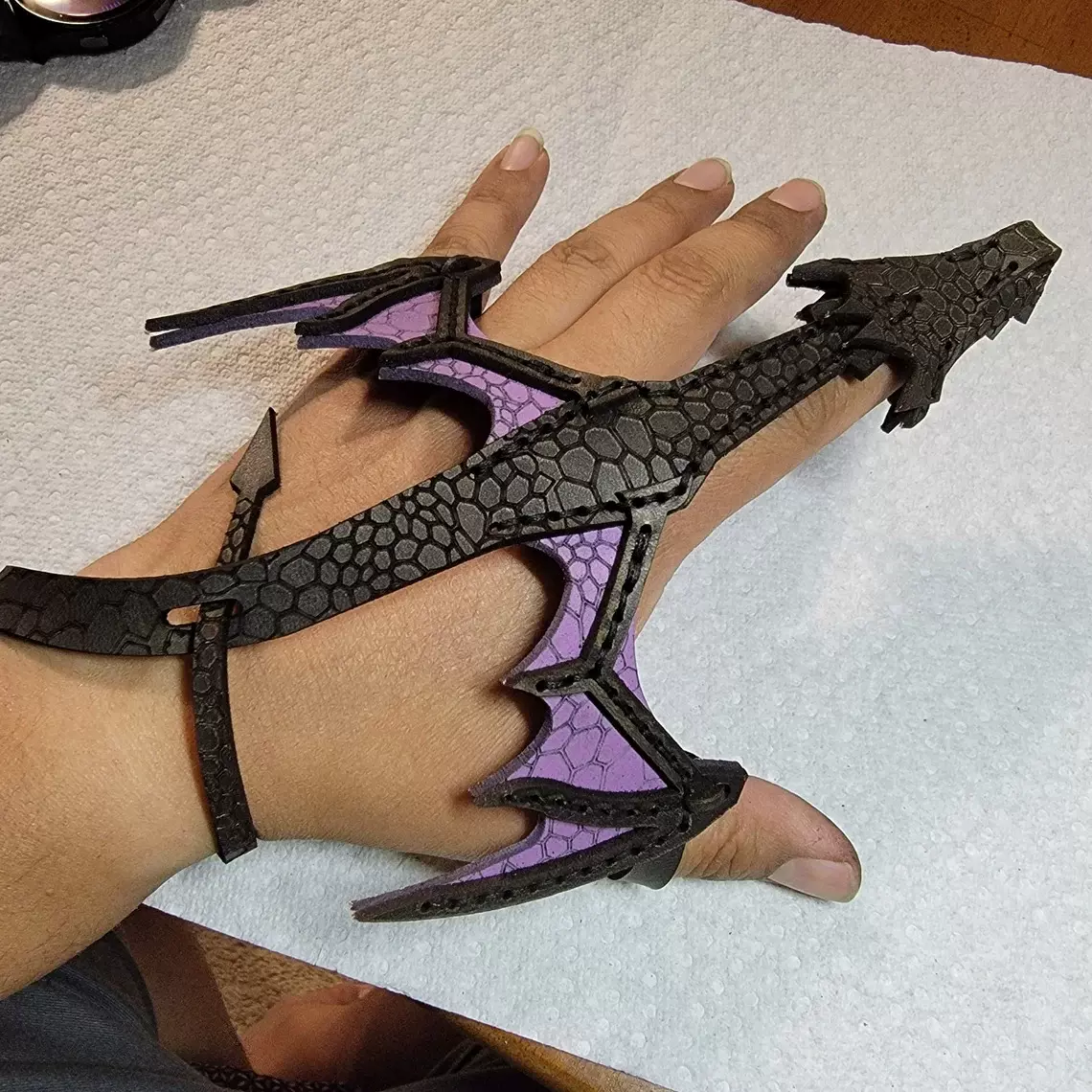 【东莞大量现货】爆款Leather Hand Dragon bracelet皮革手龙手链