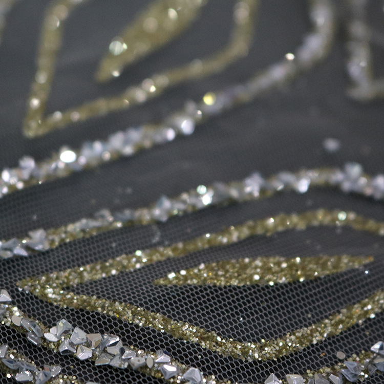 Nuevo tejido de malla poliéster todo hilo de malla rociado oro vestido de boda rociado oro doble conjunto de tela de lenteja al por mayor
