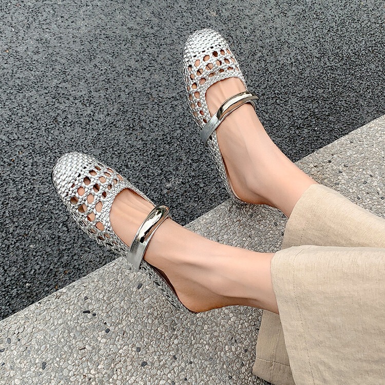 2026 French-Style Square-Toe Woven Hollow-Out Summer Mules for Women, Elegant and Suitable for Pairing with Dresses, Single-Strap Sandals 2026 French-Style Square-Toe Woven Hollow-Out Summer Mules for Women, Elegant and Suitable for Pairing with Dresses, Single-Strap Sandals
