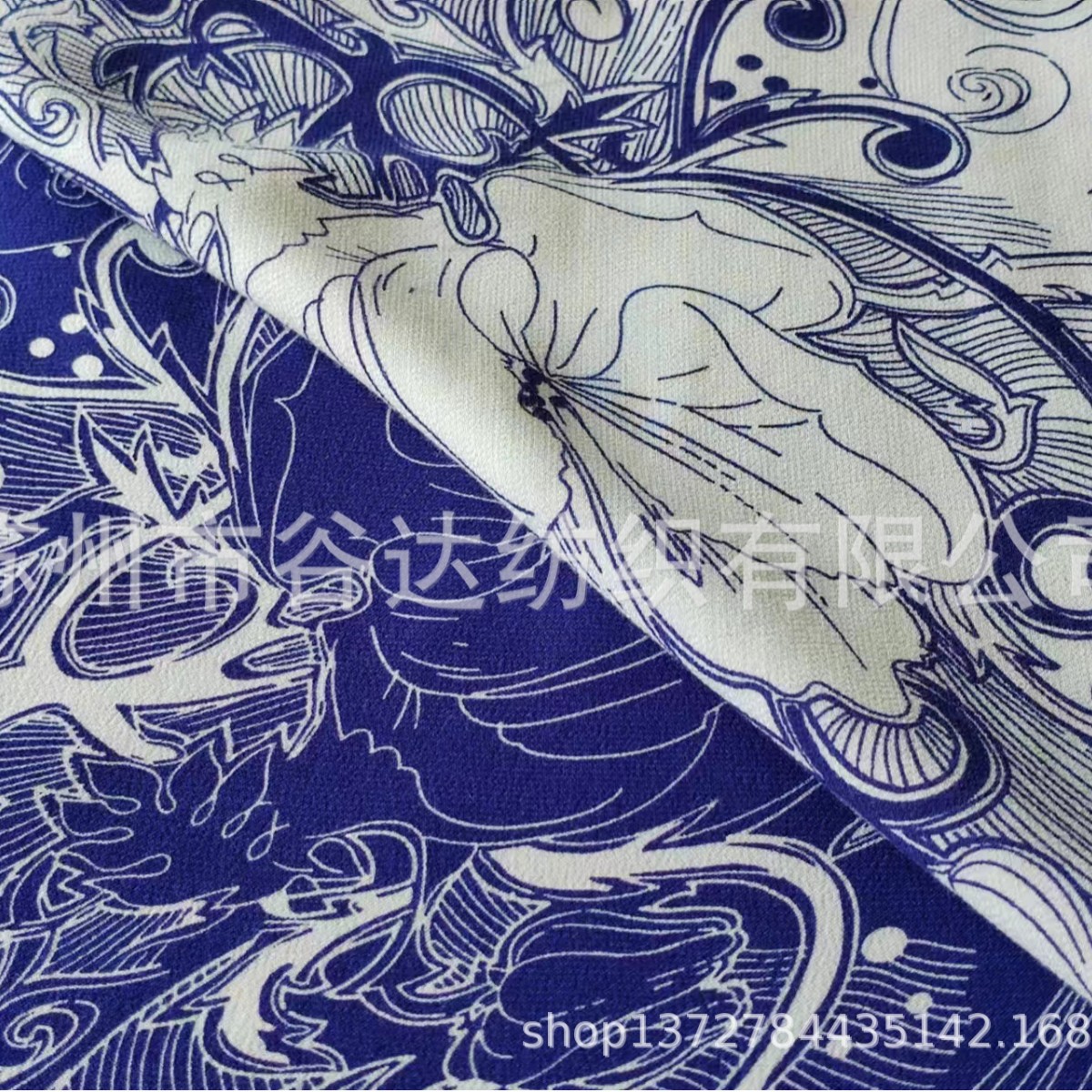 粘棉绉缎印花120D*30S    加捻人丝绉缎 青花瓷印花面料