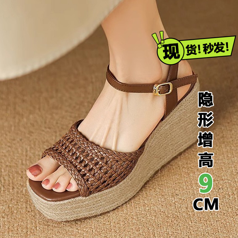 [Ready Stock and Shipped in Seconds] 2025 New High-Heeled Wedge-Heeled Straw Sandals for Women with Thick Soles to Make You Taller