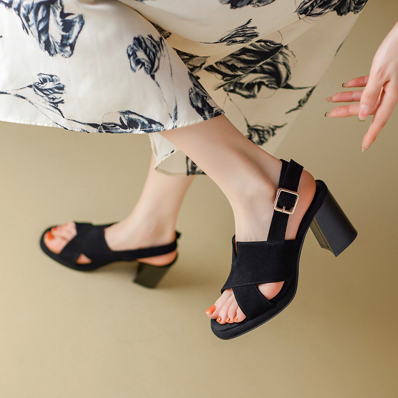 Sandal da thật đế xuồng La Mã nữ mũi hở gót cao — Màu đen