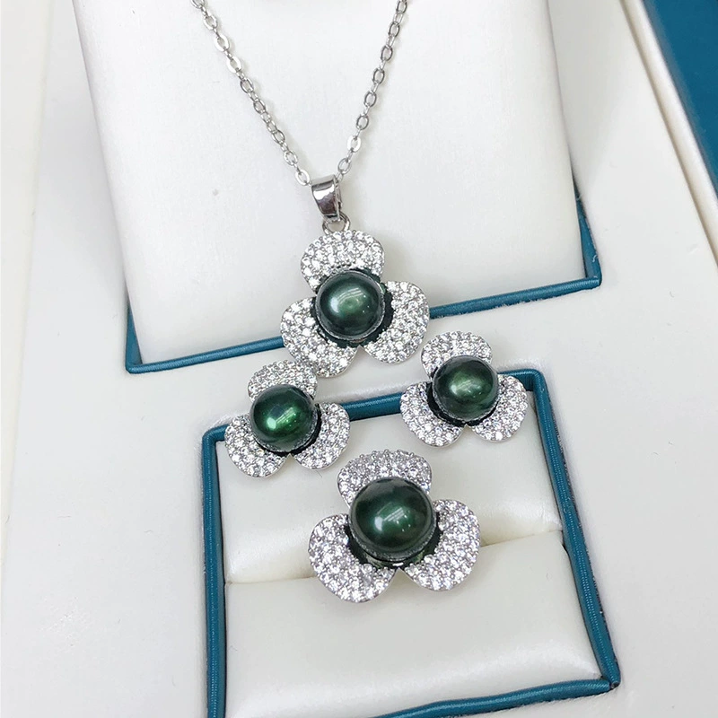 Новый набор из трех предметов из пресноводного жемчуга, женские модные универсальные украшения, нишевый дизайн, жемчужный костюм для мамы и мамы