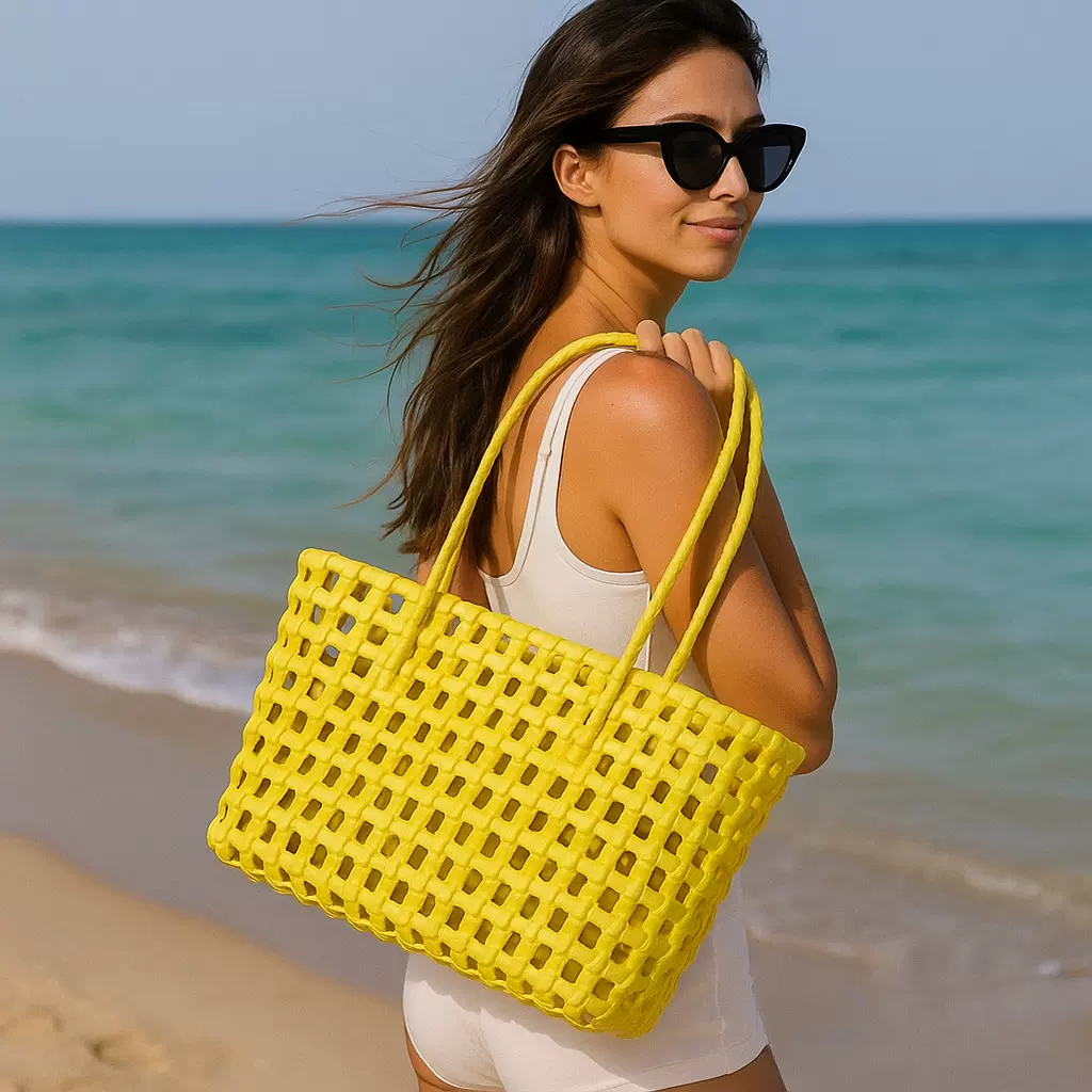 pvc镂空包菜篮子手提托特包大容量女包包通勤沙滩度假女士单肩包