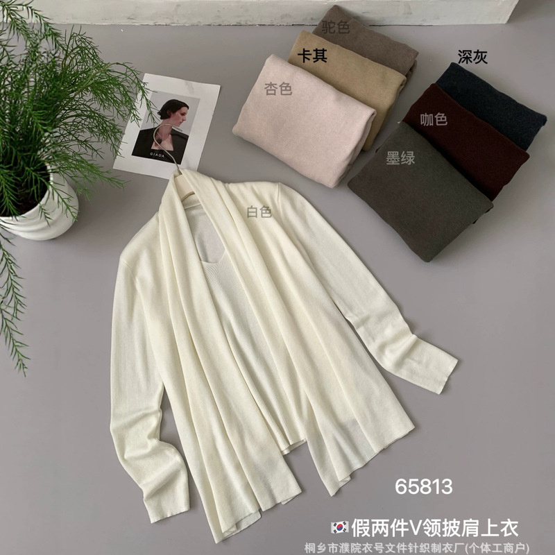 Custom-made faux two-piece designer cardigan knitwear for women, vintage wool stretch top, new for autumn and winter 2026